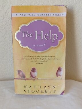 3/$25 SALE The Help Paperback Book by Katherine Stockett 2011 Edition